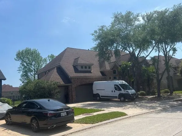 4835 Canyon Shore Dr, Humble, TX 77396