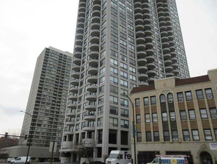 1st image of 2020 N Lincoln Park W APT 6M