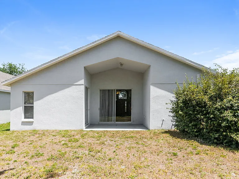 1609 Carson White Ln — Photo 16