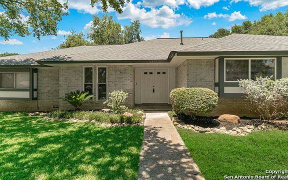 3rd image of 2839 Whisper Path St