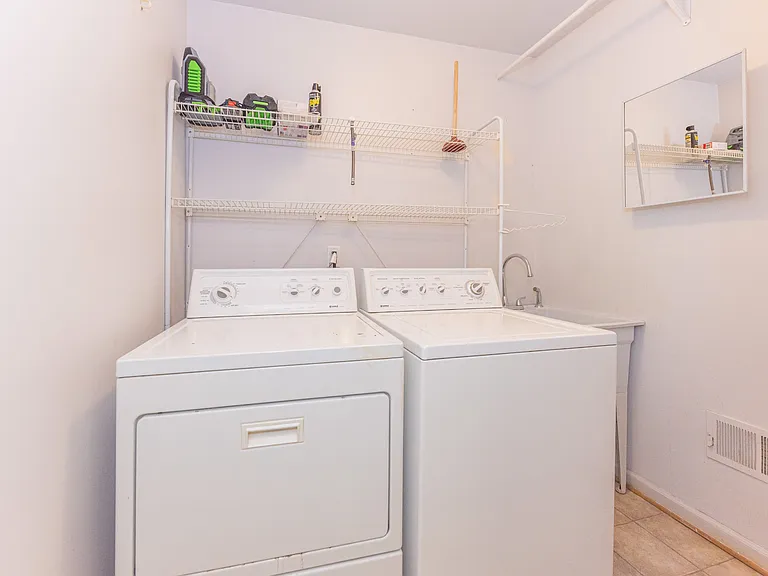 3074 Ailsa Craig Dr — Photo 7