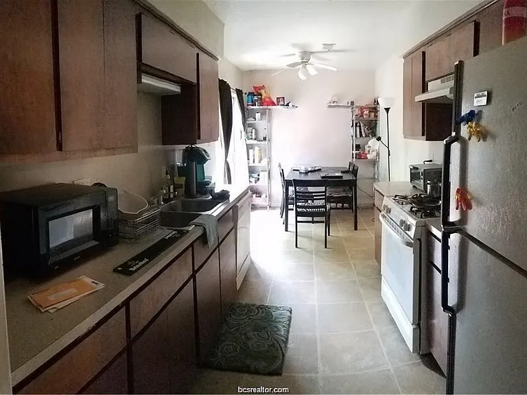 1111 S Dexter Dr — Photo 10