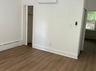 344 S 4th St APT 2F, Philadelphia, PA 19106