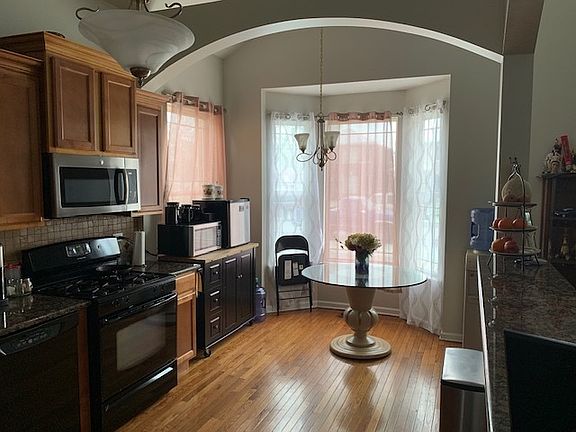 3rd image of 1726 N 34th Ave