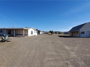 5736 W Crystal Dr, Golden Valley, AZ 86413
