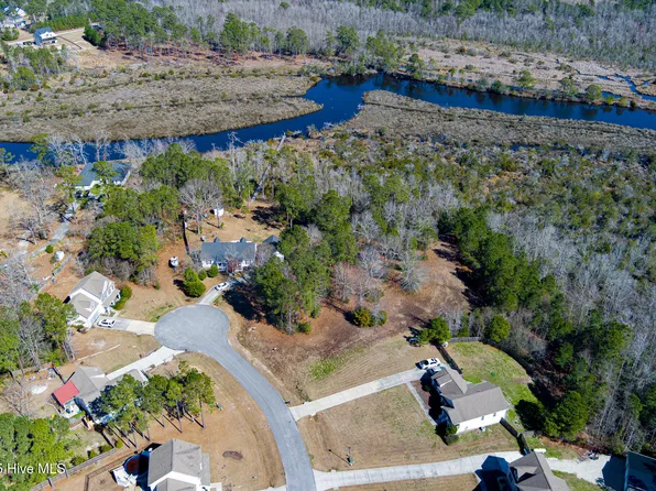 226 Gelynda Court, Holly Ridge, NC 28445