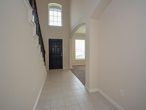 5th image of 2522 Pines Pointe Dr