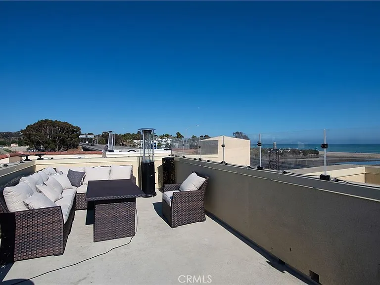 1523 Doheny Way — Photo 29