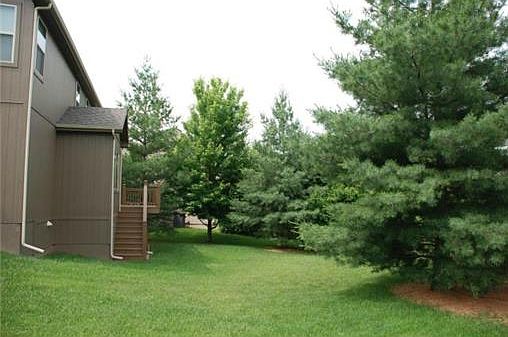 2nd image of 1028 Aspen Dr