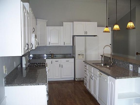 5th image of 6143 S Deer Springs Ln #345