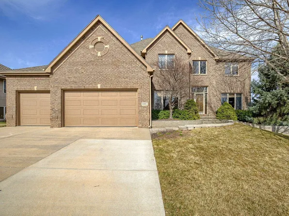 6921 N 118th Cir, Omaha, NE 68142