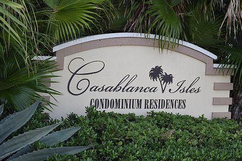 2nd image of 815 W Boynton Beach Blvd APT 8104