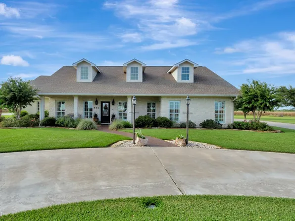 444 County Road 237, Ganado, TX 77962