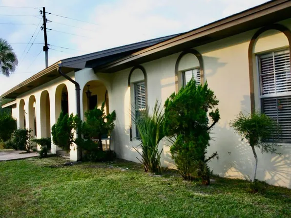18 Dogwood Trl APT A, Debary, FL 32713