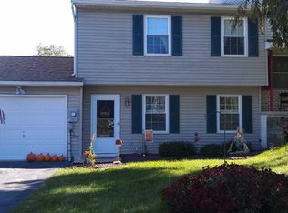 4 Amber Ct, Millersville, PA