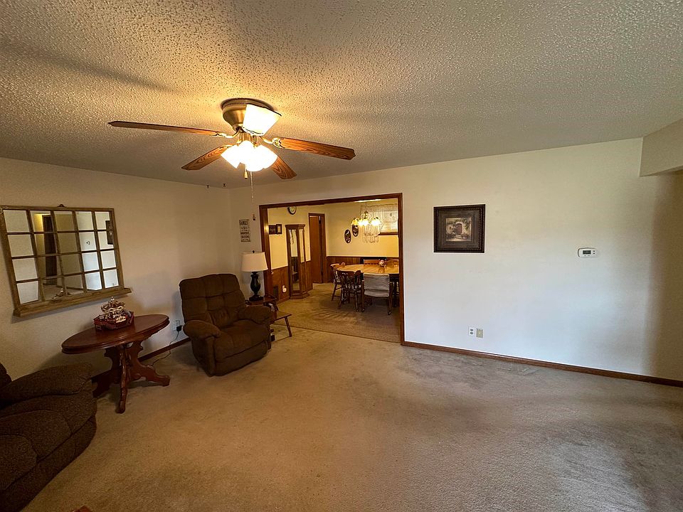 918 S Santa Fe St, Mooreland, OK 73852 Zillow