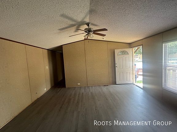 3rd image of 310 Hester Ave Trailer 115
