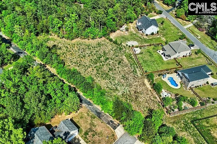 1st image of 109 Carrituck Ct