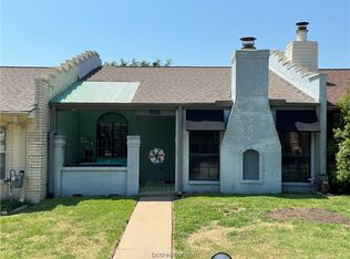 906 Westview St, Bryan, TX 77802