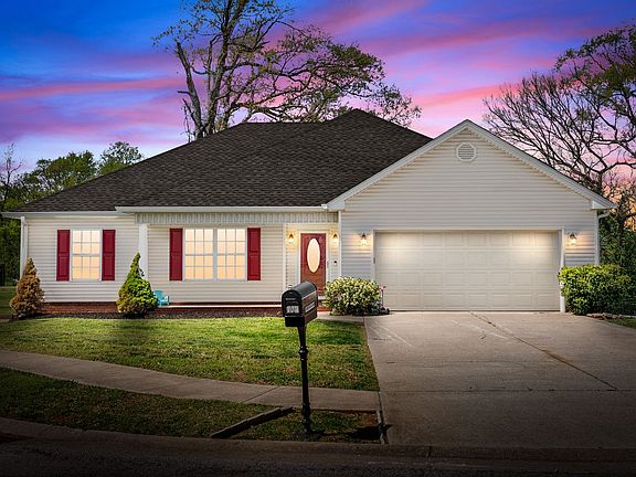 2nd image of 107 Lurlington Ct