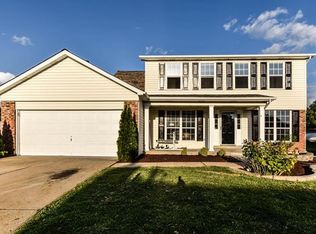 30 Morning Wind Ct, Saint Peters, MO 63304