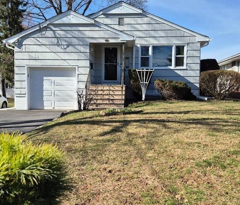 1st image of 223 Fairmount Ave