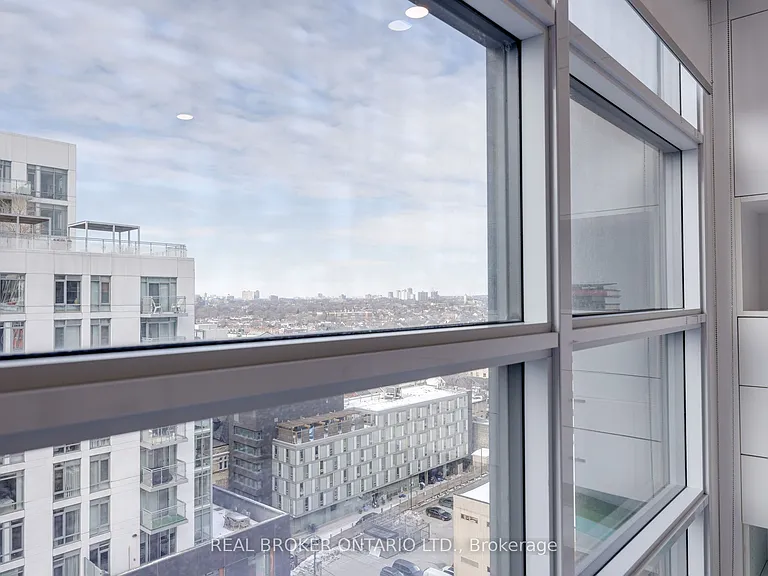 501 Adelaide St W #1308 — Photo 19