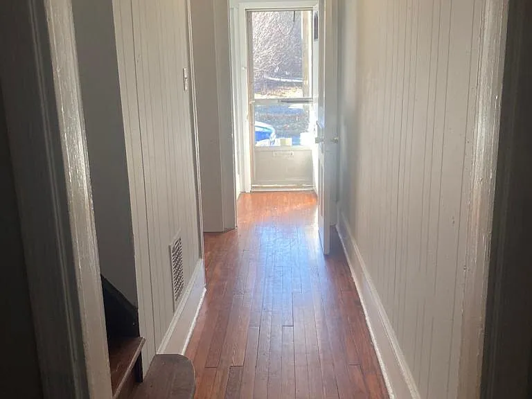 Scott St — Photo 1