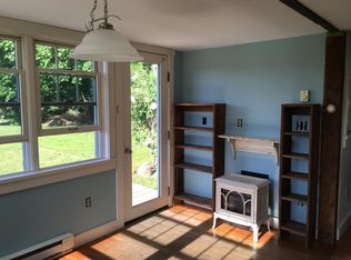 104 Main St #C, Tenants Harbor, ME 04860