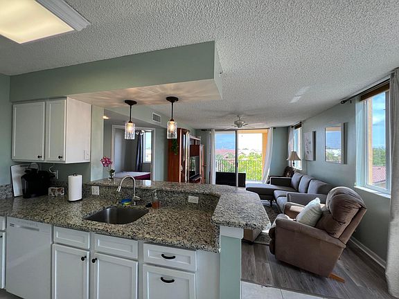 5th image of 1000 Scotia Drive #401