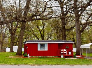 417 Colfax St, Griffith, IN 46319