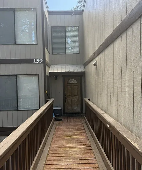 159 Holly Ln — Photo 2