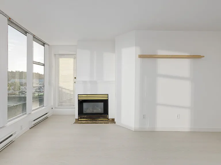 1180 Pinetree Way #305 — Photo 2