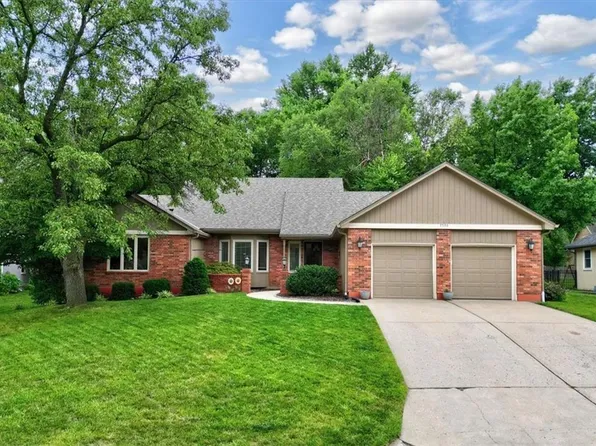2536 NW Bent Tree Cir, Lees Summit, MO 64081