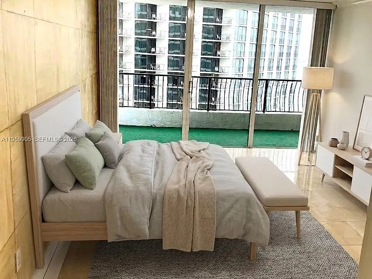 555 NE 15th St #26G — Photo 19