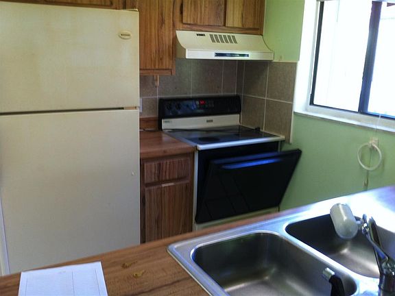 2nd image of 8759 Ilex Ct