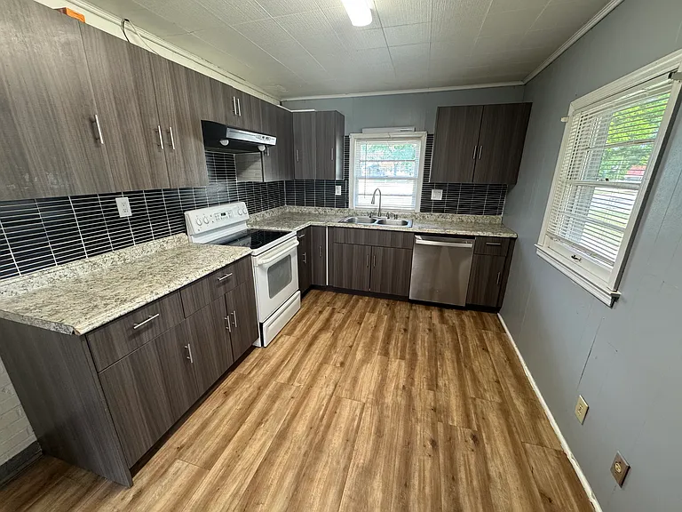 2067 Rosebud Rd — Photo 7
