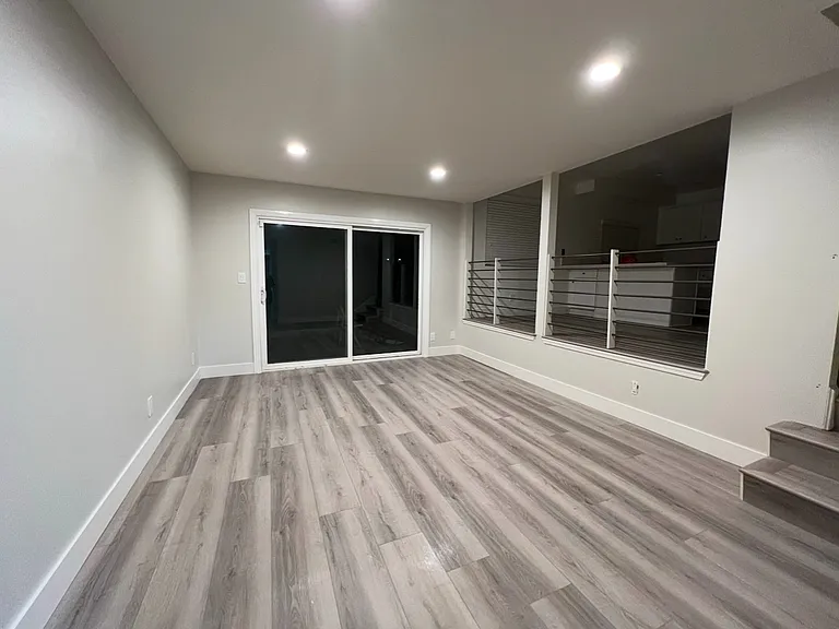 6939 Tahiti Dr — Photo 10