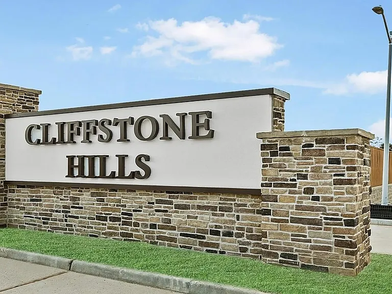 2166 Middle Ridge Dr — Photo 14