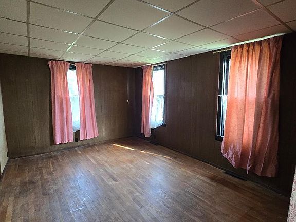 5th image of 8407 E Michigan Ave