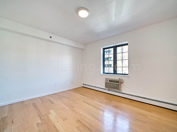 5th image of 2214 Astoria Blvd #3F