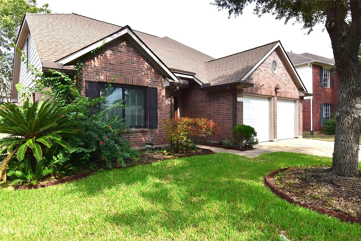 Building Photo - 21022 Creek Edge Ct