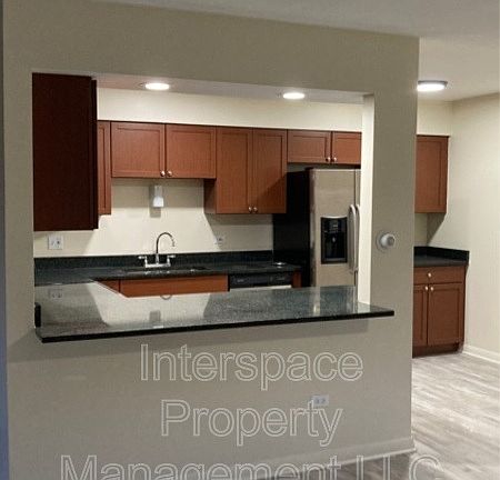 3rd image of 9955 S Cicero Ave APT 304