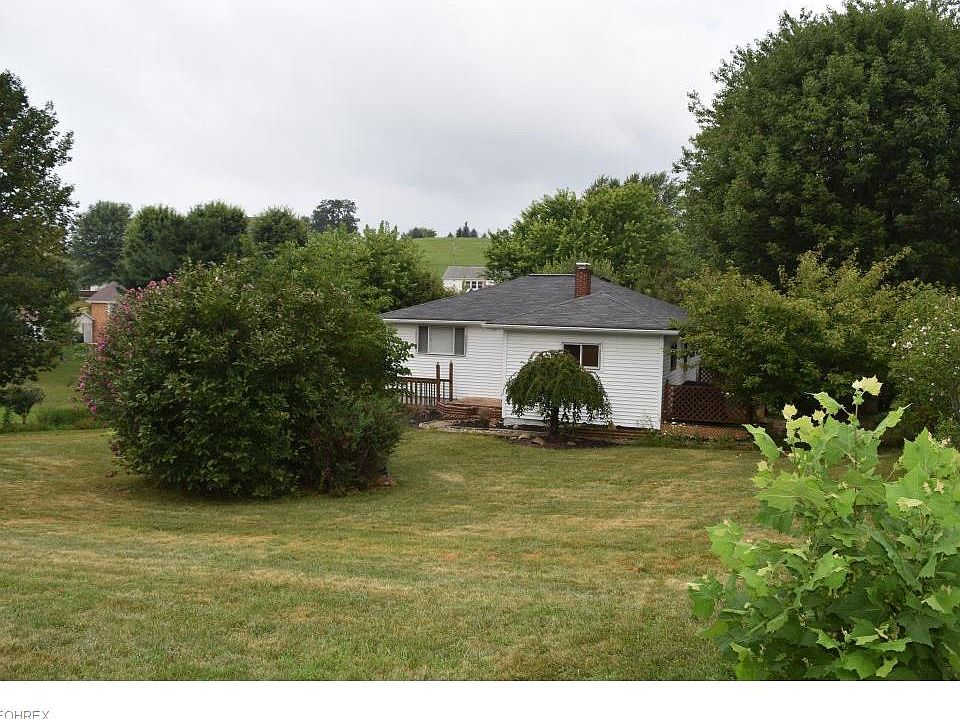 1st image of 66500 Warnock St Clairsville Rd