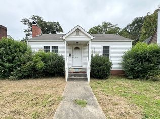 2318 Lawndale Dr, Greensboro, NC 27408
