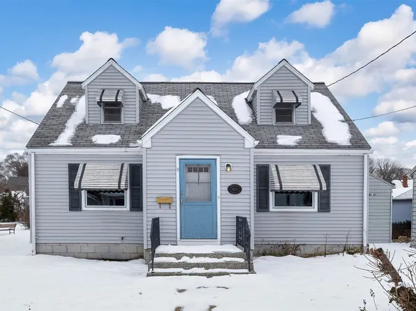 919 Evergreen Dr, Erie, PA 16505