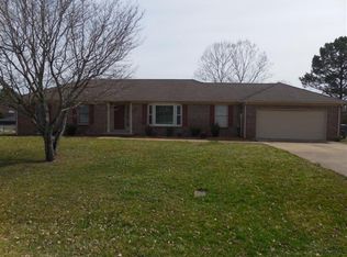6004 Hays Dr, Columbia, TN 38401
