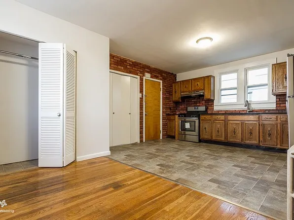 178 Avenue F image 7 of 14