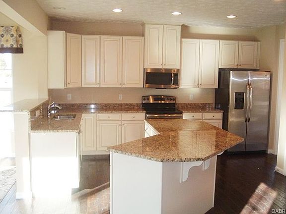 4th image of 1404 Golden Eagle Dr