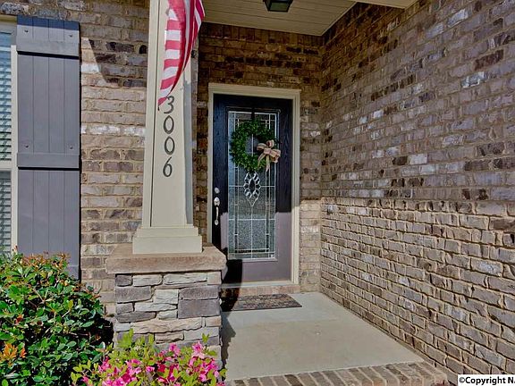 3rd image of 3006 Watch Hill Dr SE